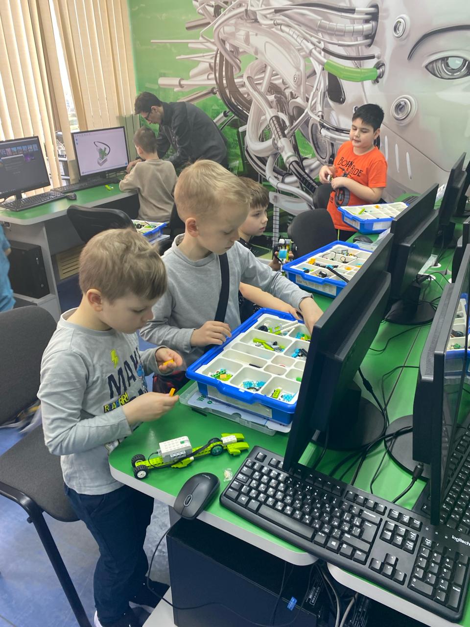 «Компьютерная Академия TOР Мытищи Летние IT-каникулы», Московская область, Мытищи – 2.