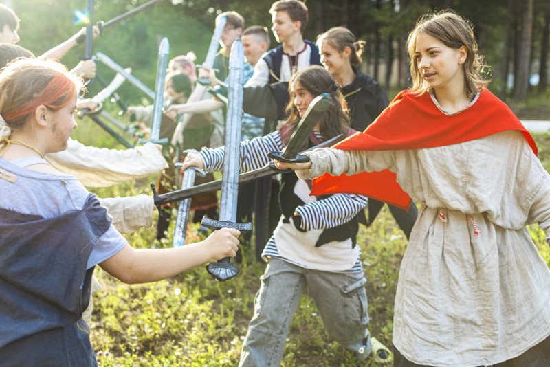 Робинзонада. Башня Героев. Фэнтези  – палаточный лагерь, Владимирская обл., Александров. Путевки в детский лагерь на 2026 год, фото 12