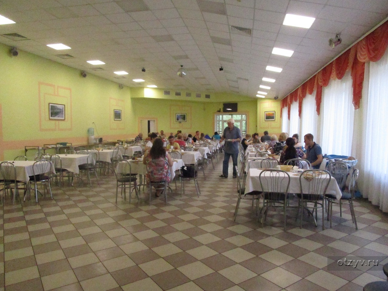 Stremlenie Camp Рубин – спортивный лагерь, Ленинградская область, Луга. Путевки в детский лагерь на 2026 год, фото питания 1