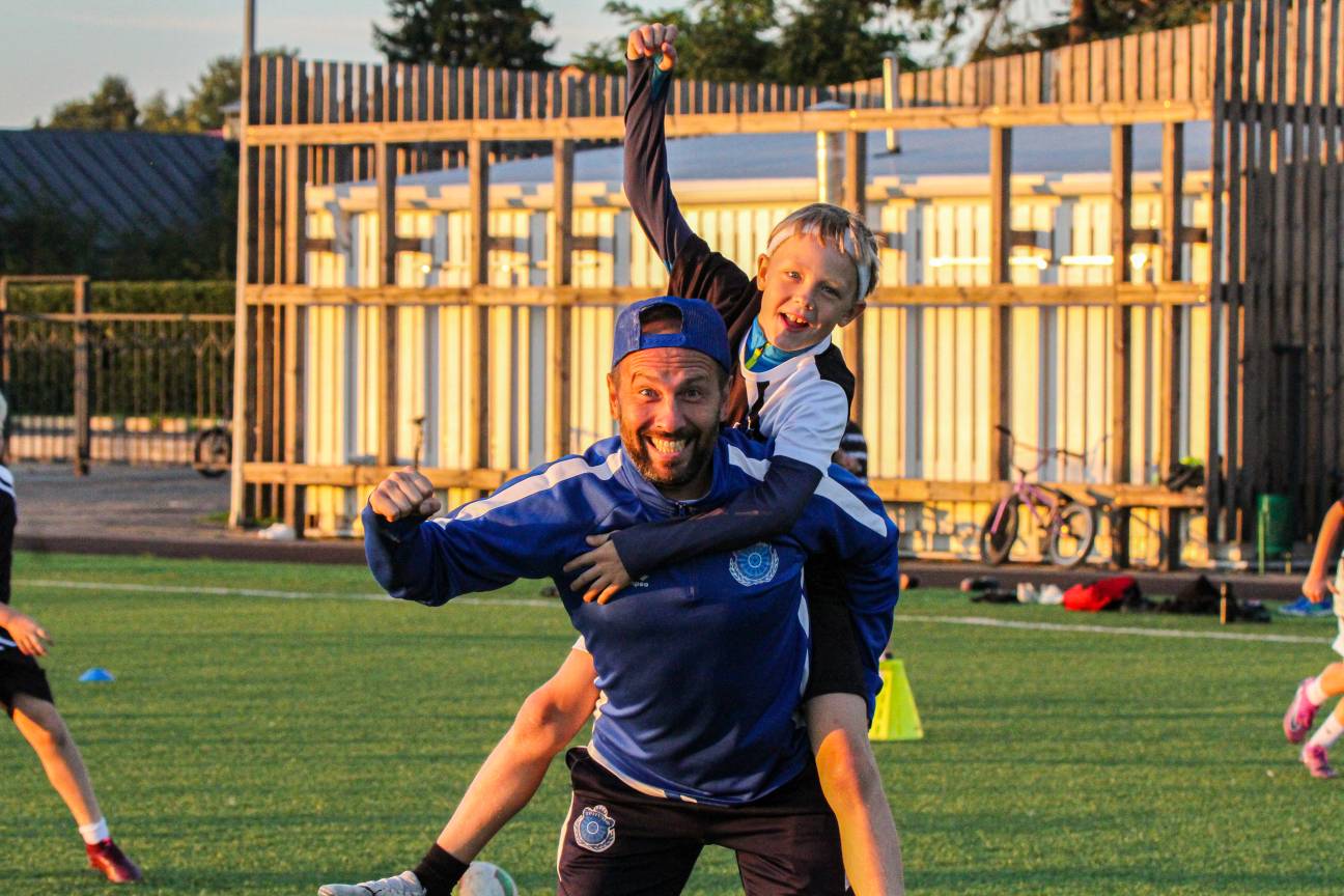 Летние Футбольные сборы с ДФК Триумф – спортивный лагерь, Московская, Ярославская и Владимирская области. Путевки в детский лагерь на 2026 год, фото 6