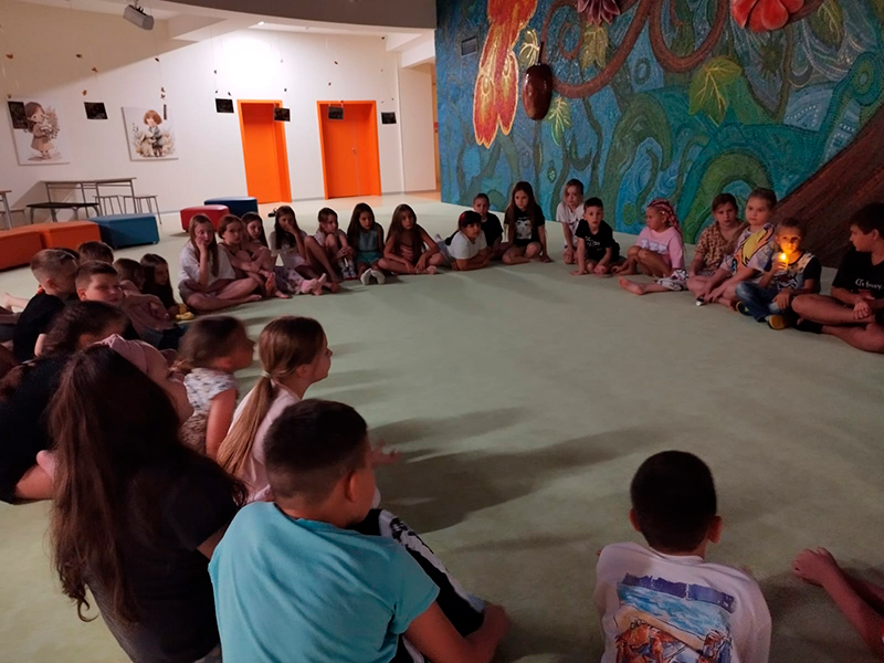 Музыка весны в ДЦ Жар-птица – языковой лагерь, Волгоградская обл., Городищенский р-н. Путевки в детский лагерь на 2026 год, фото программы 14