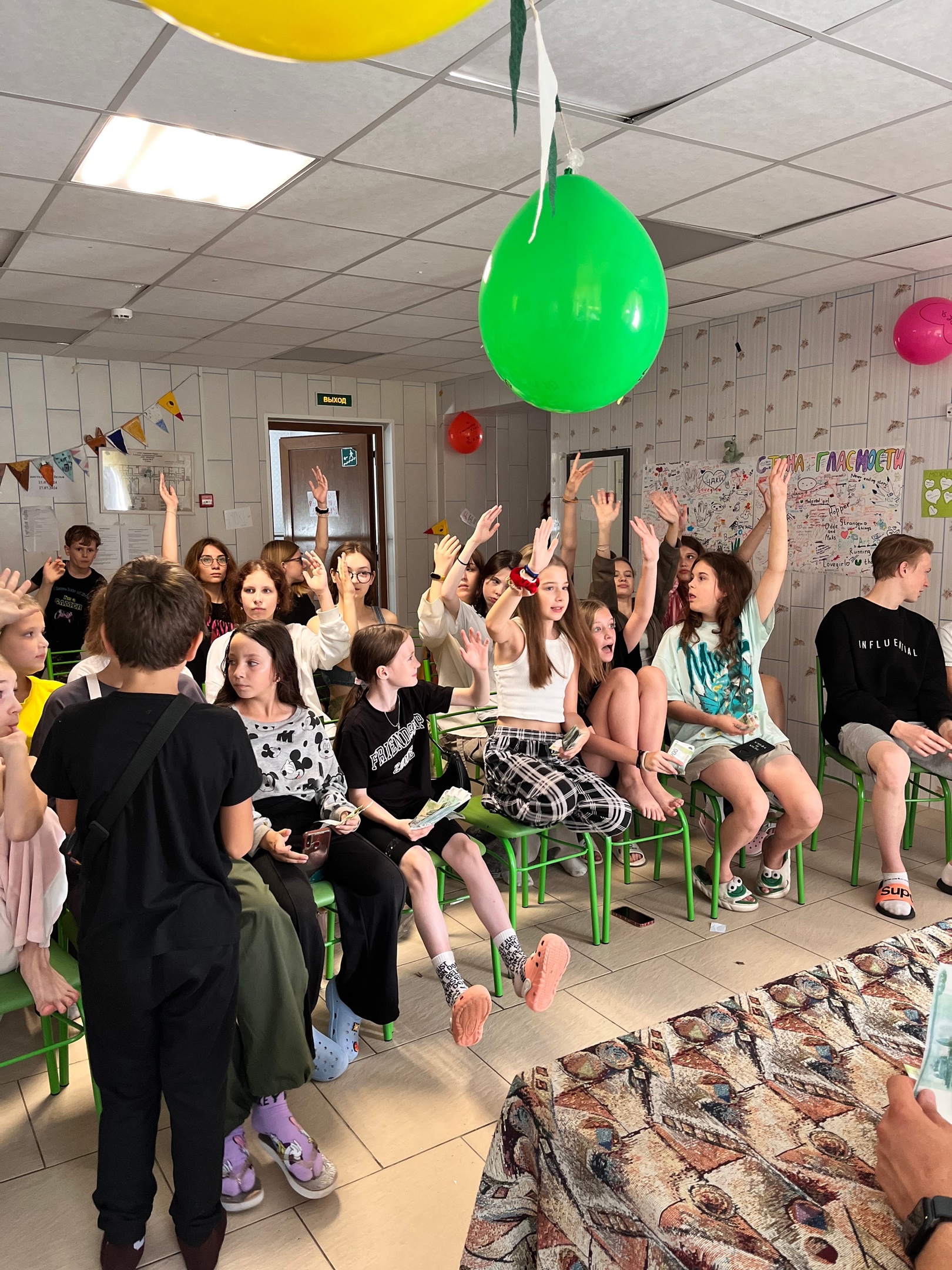 ArtCamp – творческий лагерь, Ленинградская обл., Лужский р-н. Путевки в детский лагерь на 2026 год, фото программы 2