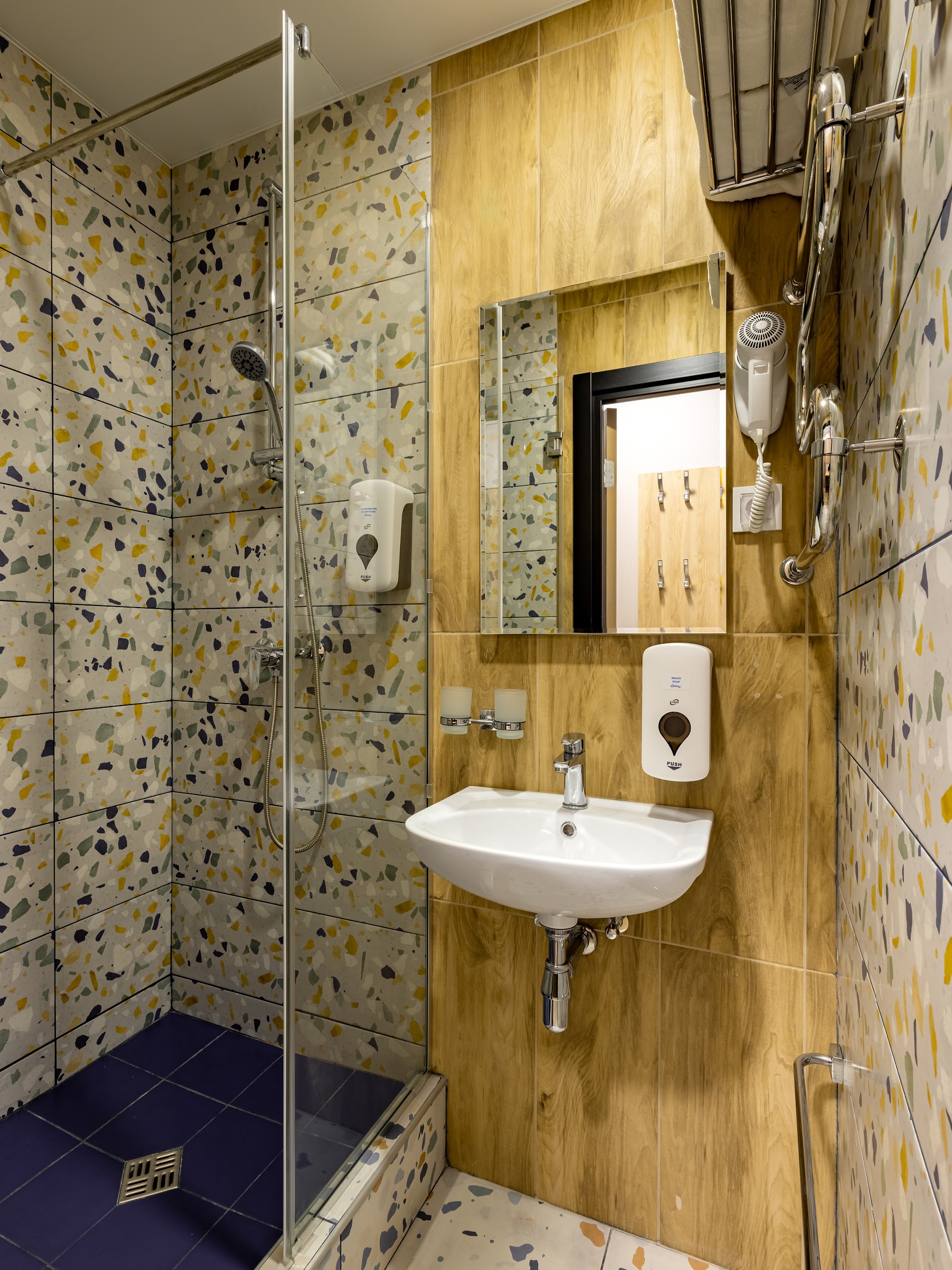 Танцевальный выезд Звезда – творческий лагерь, Московская обл., Истринский р-он. Путевки в детский лагерь на 2026 год, фото размещения 3