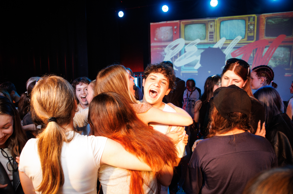 Аплодисменты. Музыкальная Лаборатория – творческий лагерь, Московская обл., Богородский р-н. Путевки в детский лагерь на 2026 год, фото 9