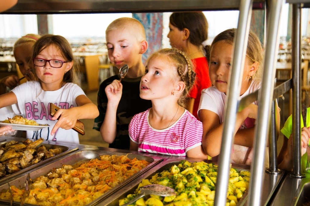 ДОЛ Гагарин – лагерь на море, Крым, Евпатория. Путевки в детский лагерь на 2026 год, фото питания 7