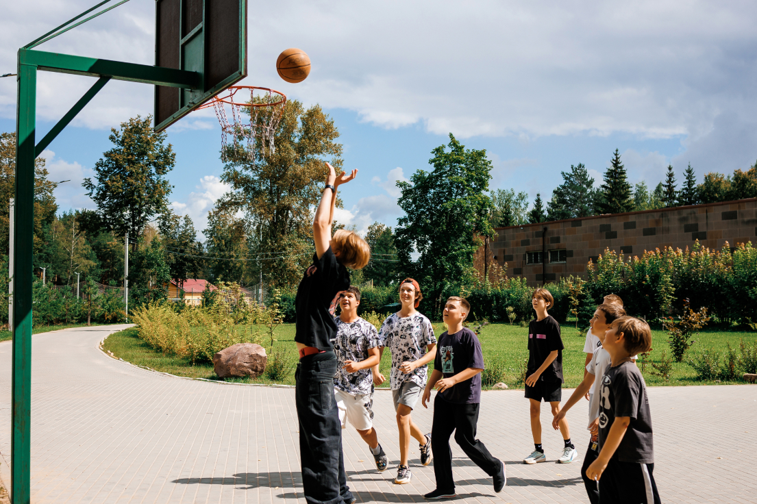 Oxford Camp Амакс 4* Classic – языковой лагерь, Московская обл., Истринский р-н. Путевки в детский лагерь на 2026 год, фото обучения 4