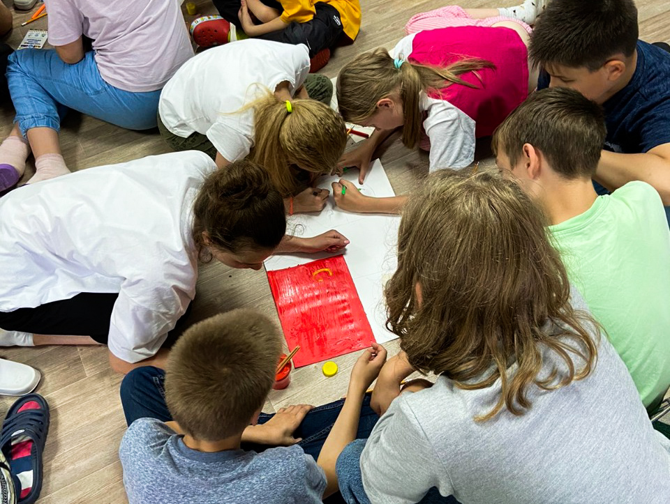 ОXFORD FRIENDS CAMP. Выездной языковой лагерь – английский лагерь, Новосибирск. Путевки в детский лагерь на 2023 год, фото 7