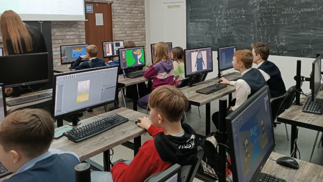 Компьютерная Академия ТОП Красноярск – детская программа, Красноярск. Путевки на детские программы на 2026 год, фото 3