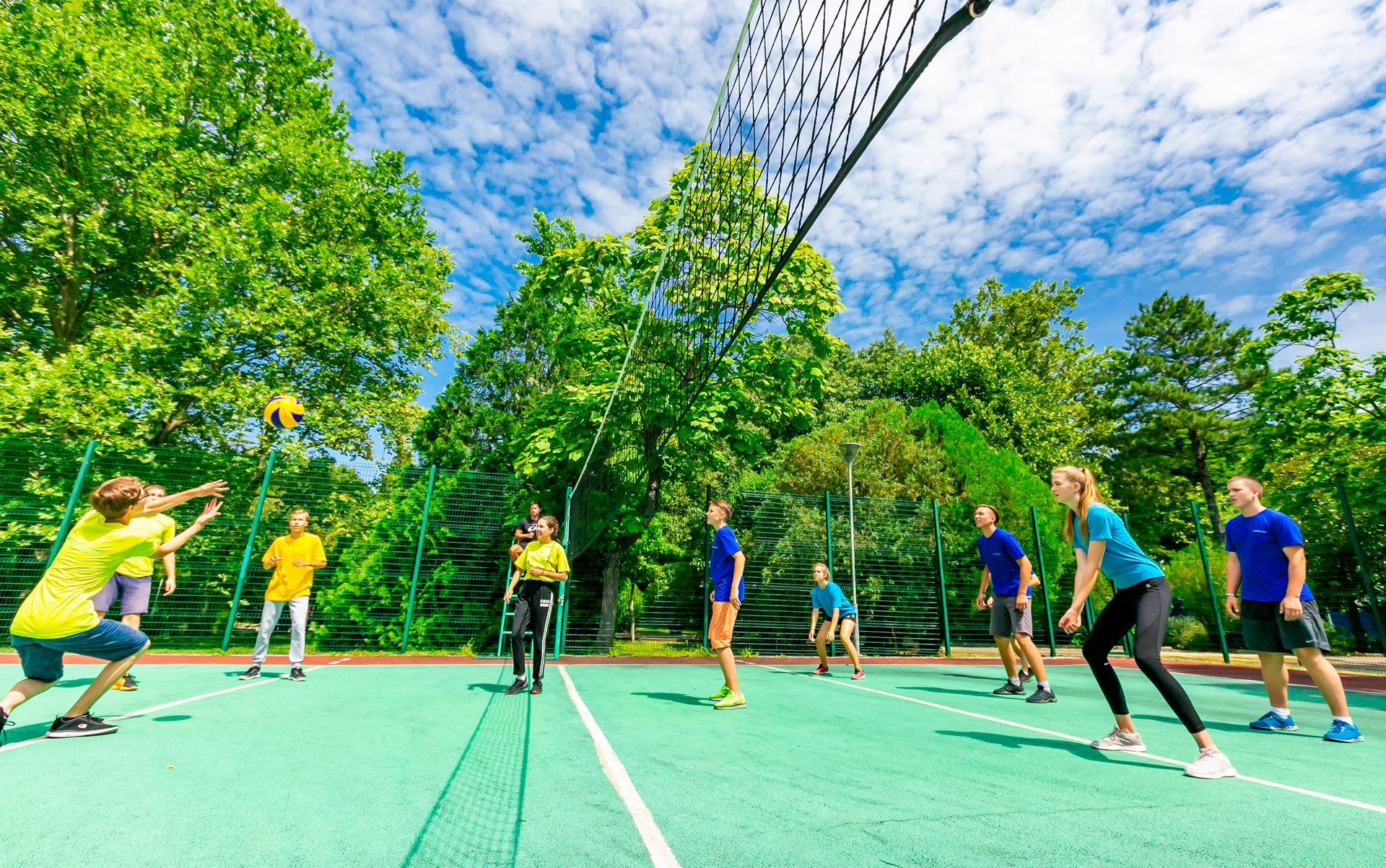 Орленок – лагерь на море, Туапсе, п. Новомихайловский. Путевки в детский лагерь на 2026 год, фото программы 2