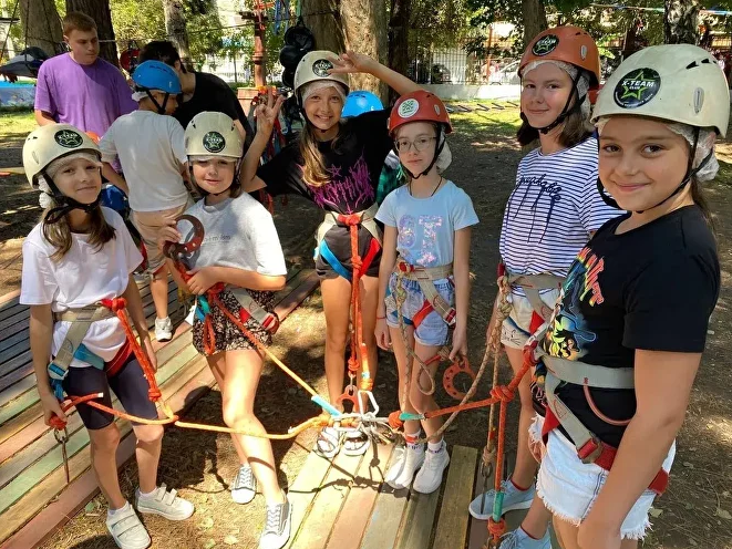 «Лорд Корги. Английский клуб », Краснодар, 2 филиала.