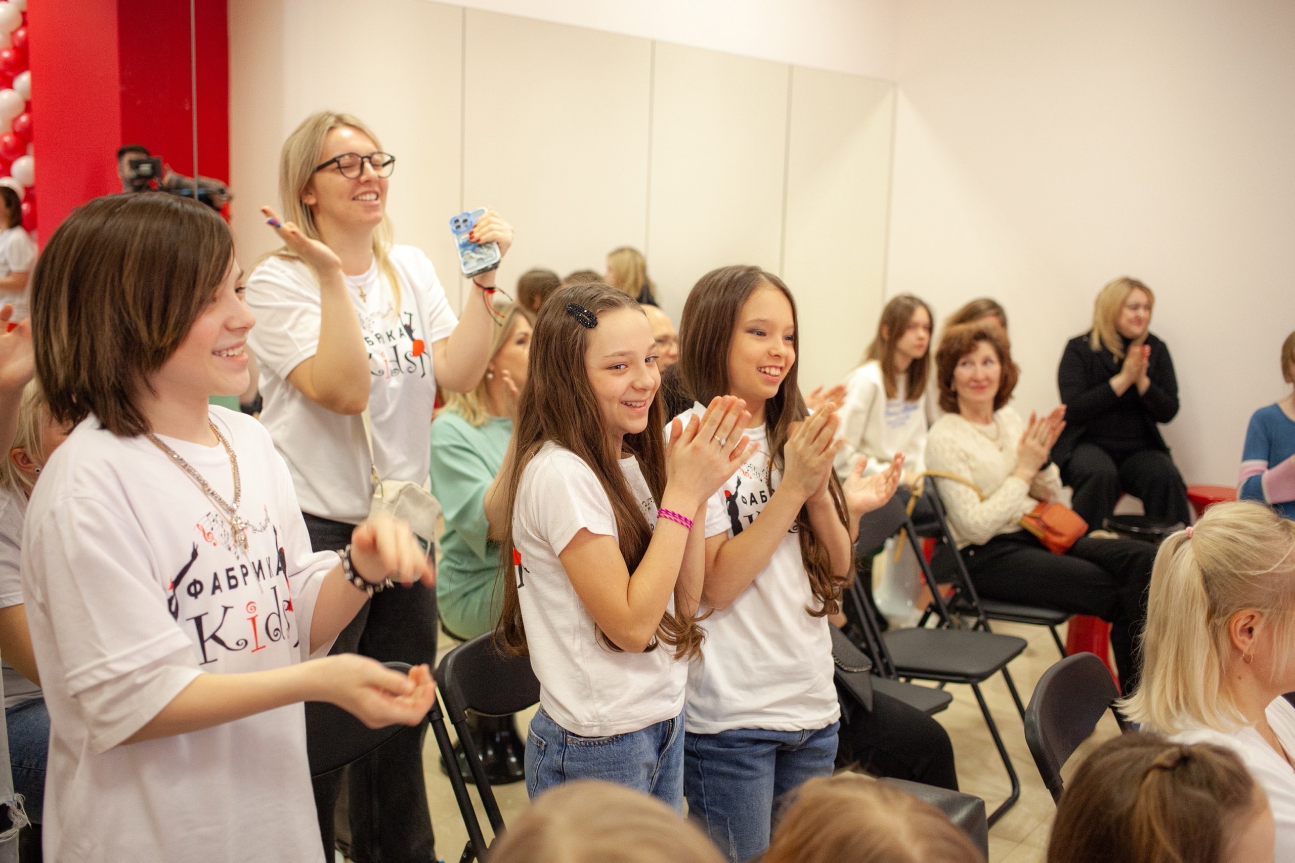 Фабрика KIDS – городской лагерь, Москва, м. Измайлово. Путевки в детский лагерь на 2026-2027 год, фото программы 4