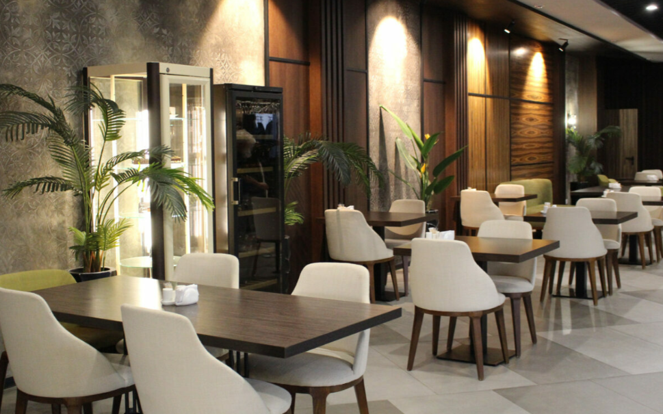 Народная Школа People School Горнолыжная смена, Красная Поляна – детская программа, Краснодарский край, Сочи. Путевки на детские программы на 2026 год, фото питания 3