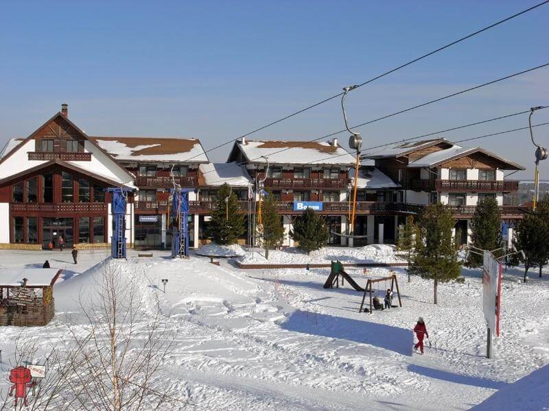 Горнолыжный тур MULTIRIDERS Волен – спортивный лагерь, Московская обл., Яхрома. Путевки в детский лагерь на 2026 год, фото размещения 1