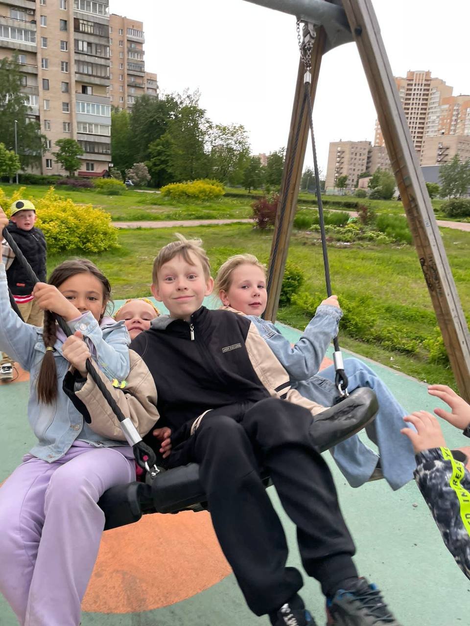 Клуб для школьников Будильник – городской лагерь, Санкт-Петербург, 5 локаций. Путевки в детский лагерь на 2026-2027 год, фото программы 3