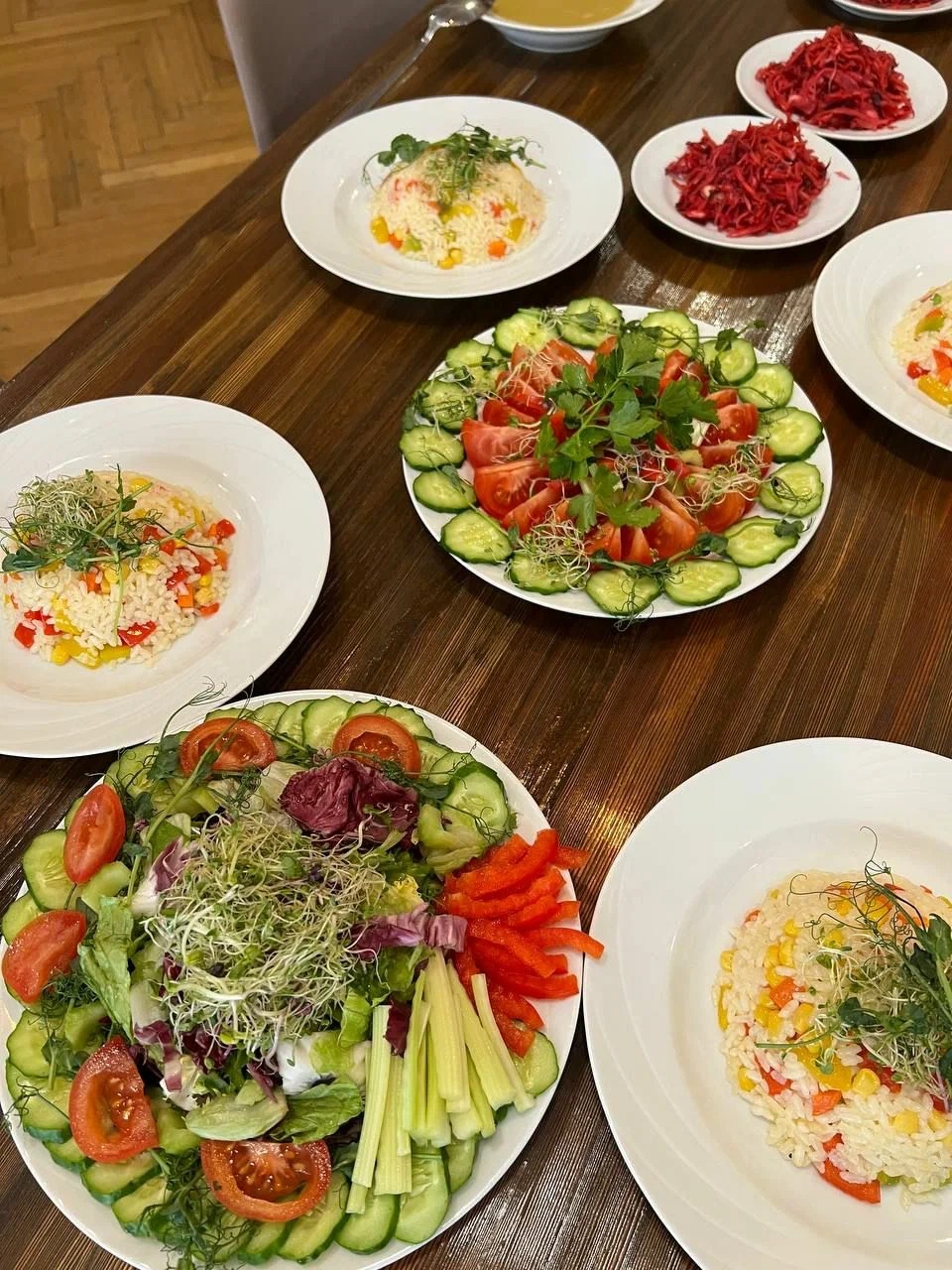 Баскетбольные сборы Stremlenie Camp Пушкино – спортивный лагерь, ​Московская обл., Пушкинский р-н. Путевки в детский лагерь на 2026 год, фото питания 5