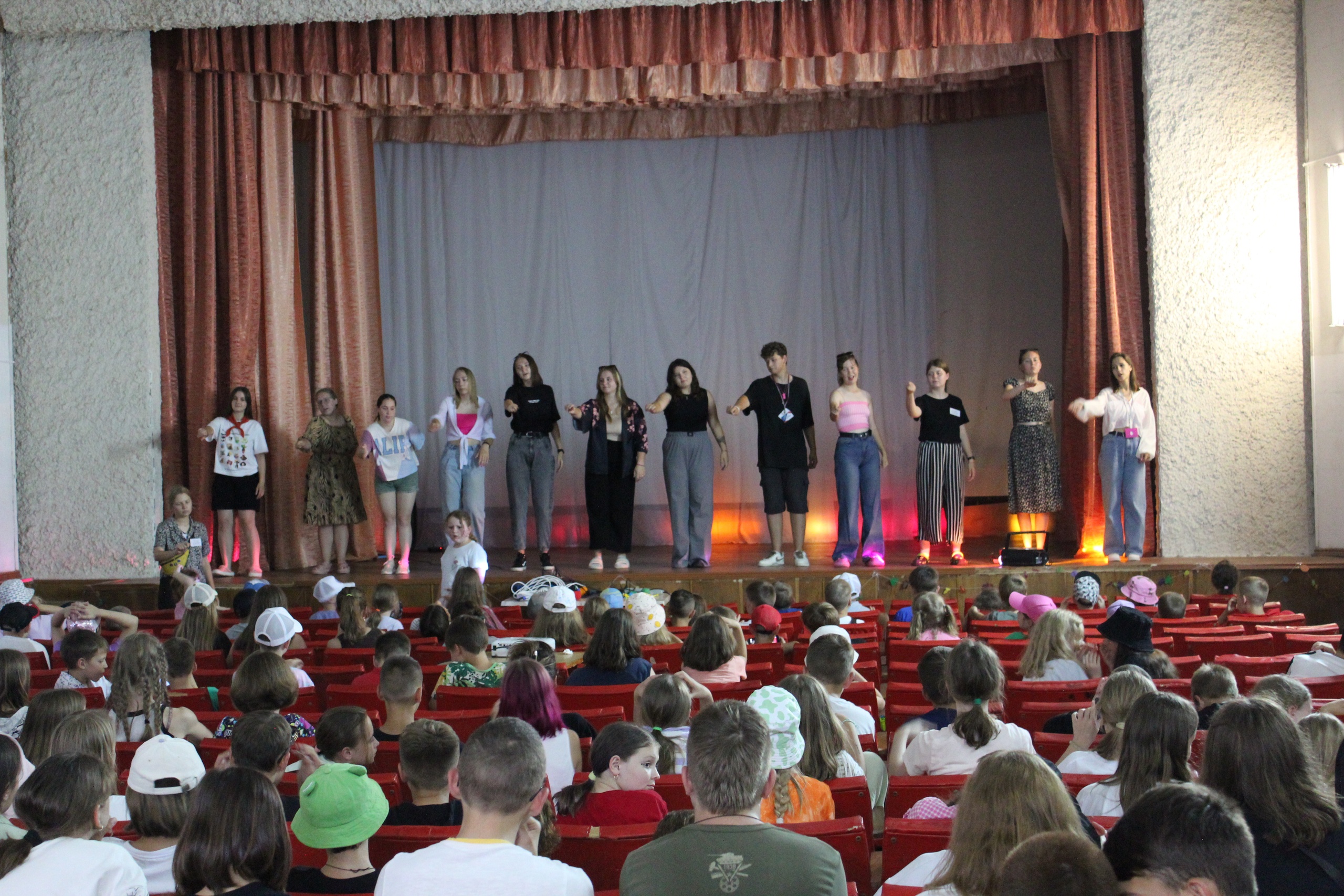 Алькадар – оздоровительный лагерь, Крым, Севастополь. Путевки в детский лагерь на 2024 год, фото обучения 6