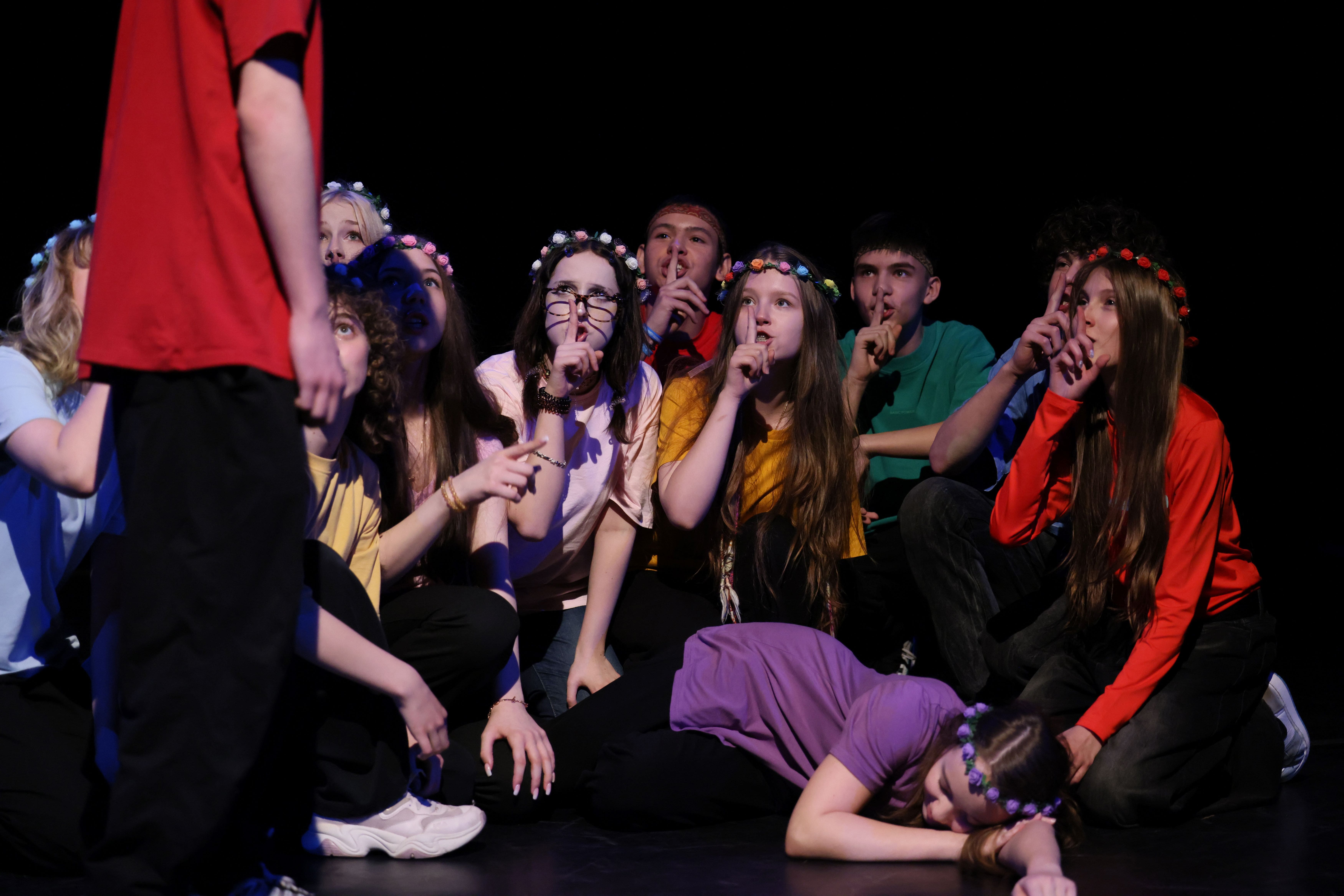 Школа актёрского мастерства Отражение  – детская программа, Москва, 3 локации. Путевки на детские программы на 2026 год, фото программы 11