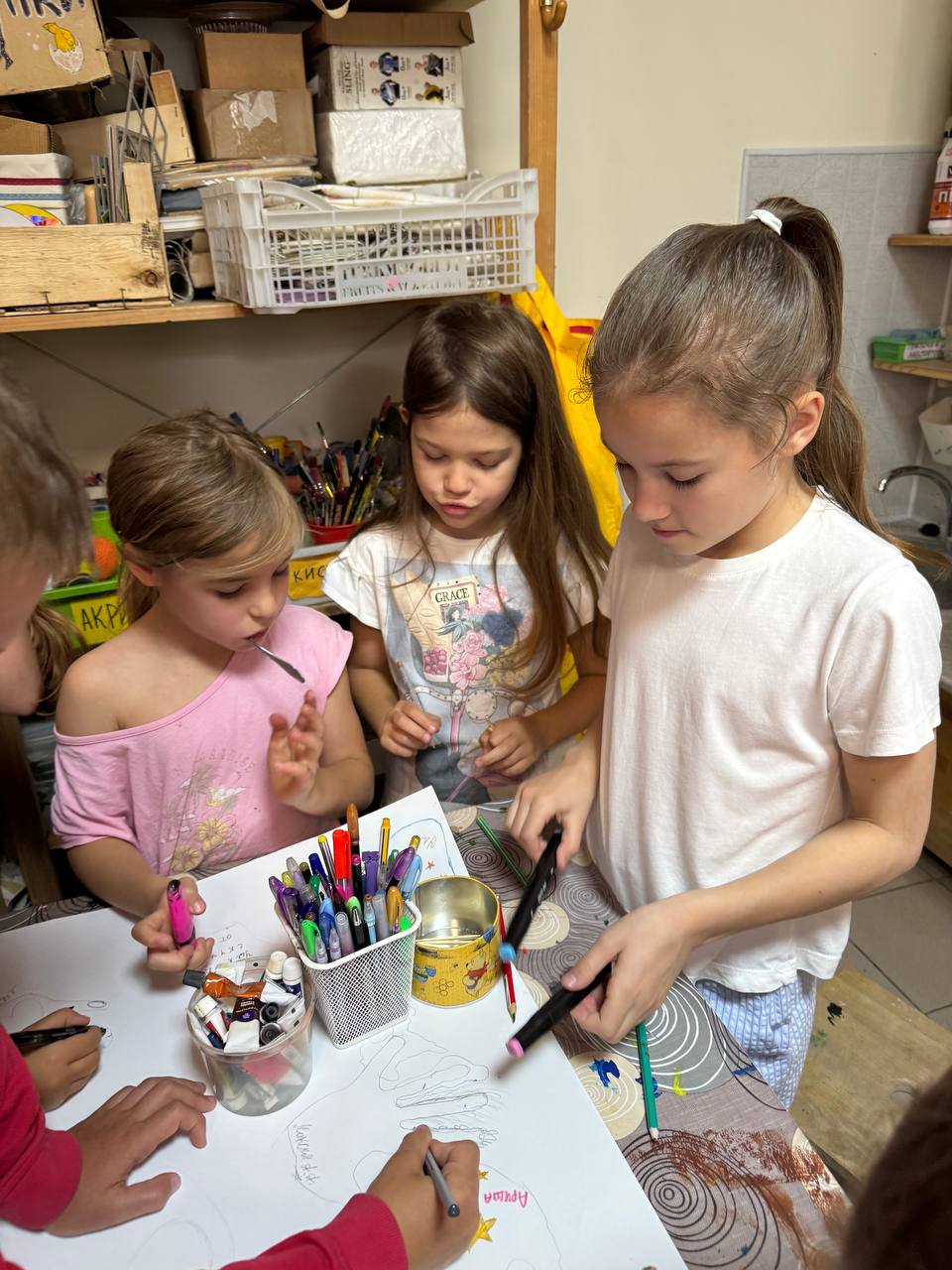 Каникулы PRO – городской лагерь, Москва, м. Университет. Путевки в детский лагерь на 2026 год, фото программы 1