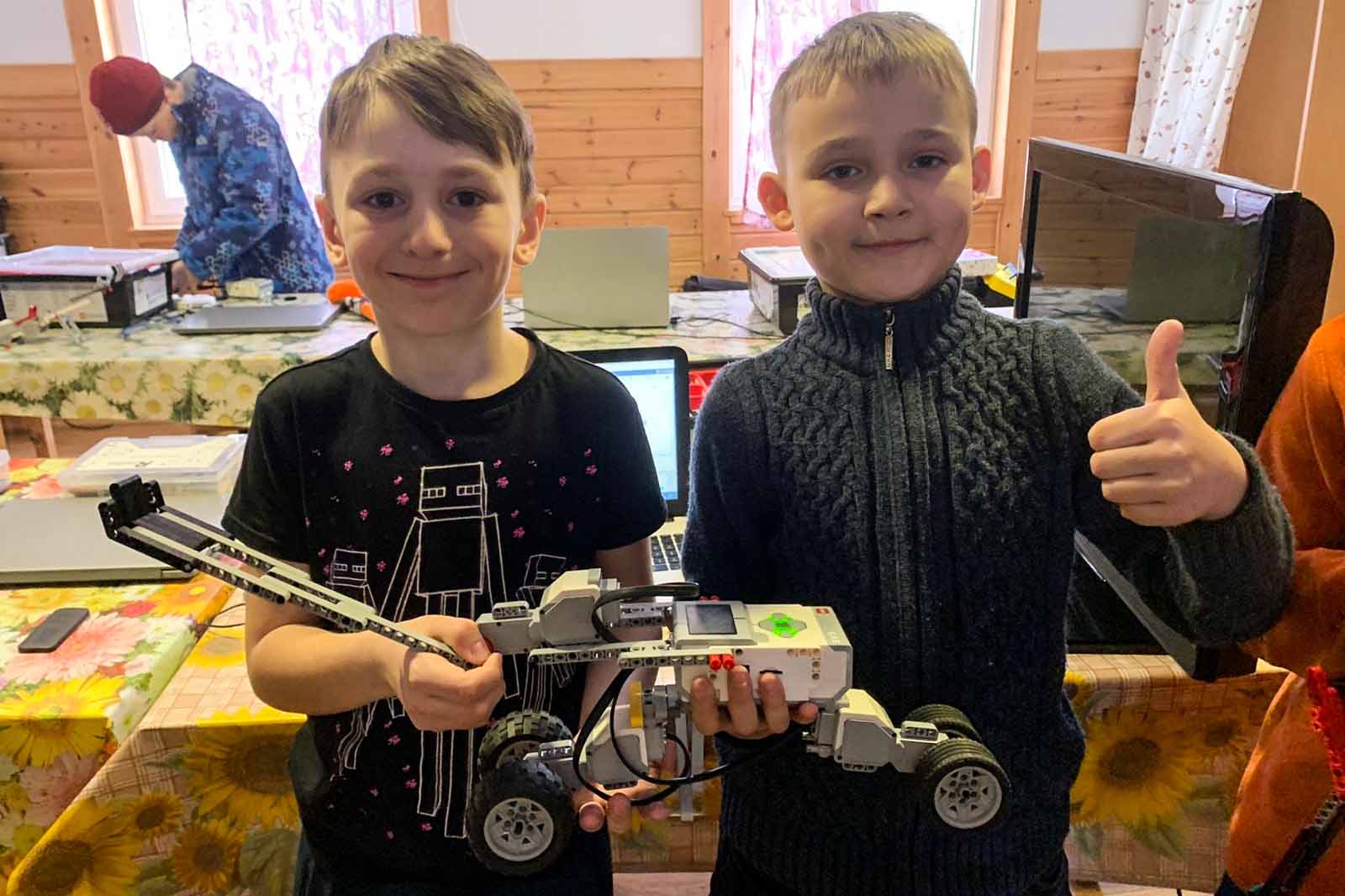 Robo-Victory Camp. ДОК  Буревестник – лагерь с занятиями программированием, Ленинградская область, Зеленогорск. Путевки в детский лагерь на 2026-2027 год, фото программы 10