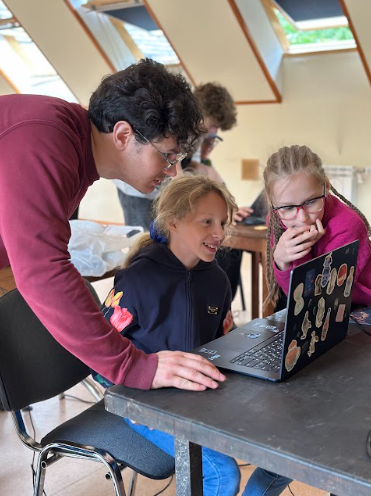 Лагерь Юайти. 4 Сезона – IT и математический лагерь, Московская обл., Серпуховский р-н. Путевки в детский лагерь на 2026 год, фото 2