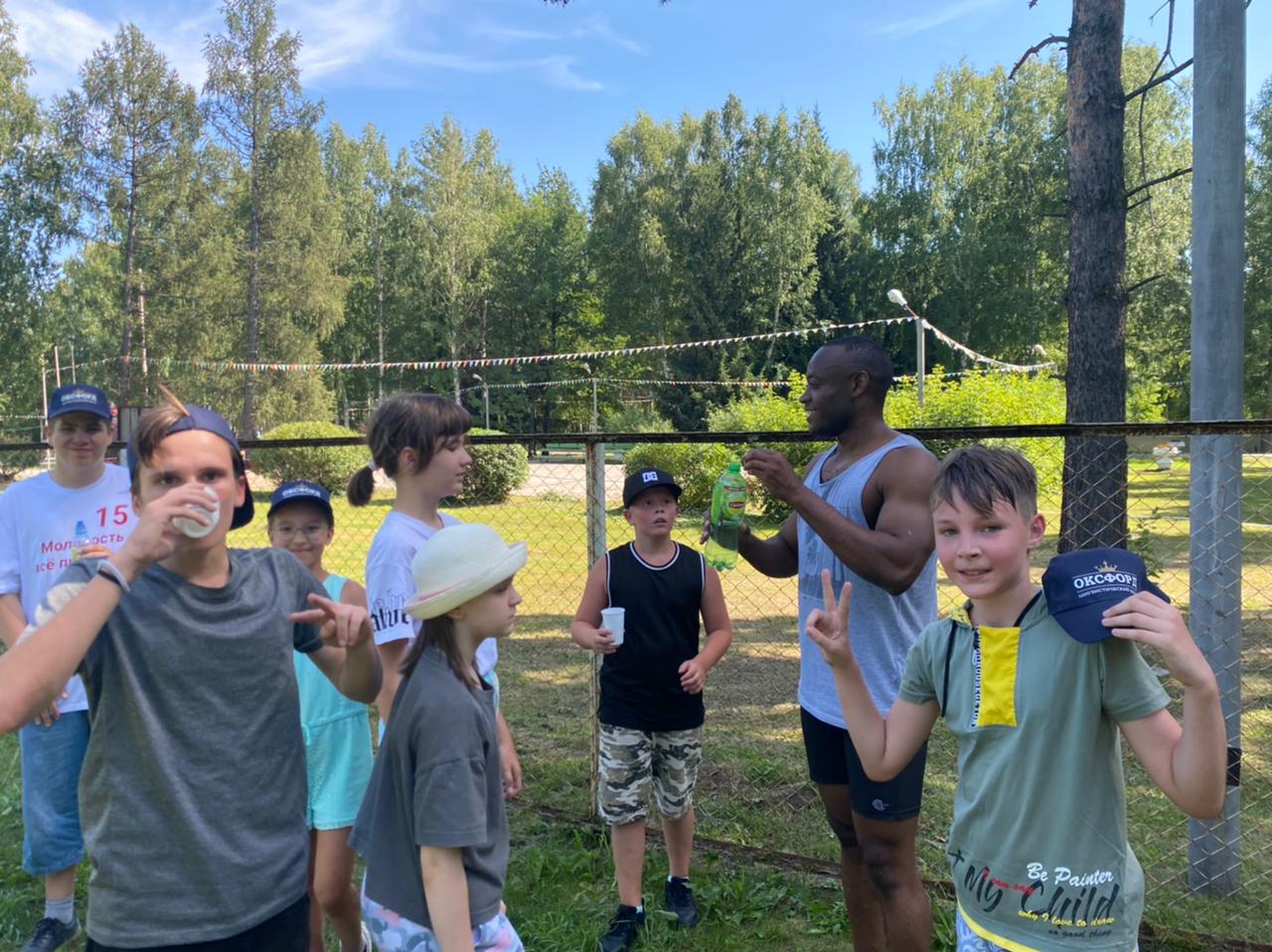 ОXFORD FRIENDS CAMP. Выездной языковой лагерь – языковой лагерь, Новосибирская обл., Ордынский р-н. Путевки в детский лагерь на 2026 год, фото программы 7