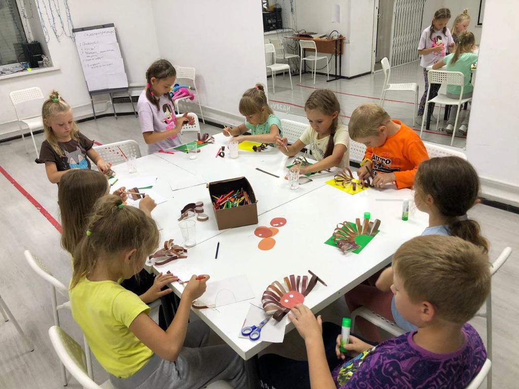 Школа нового поколения ОЛИМП – городской лагерь, Новосибирск. Путевки в детский лагерь на 2024 год, фото программы 3