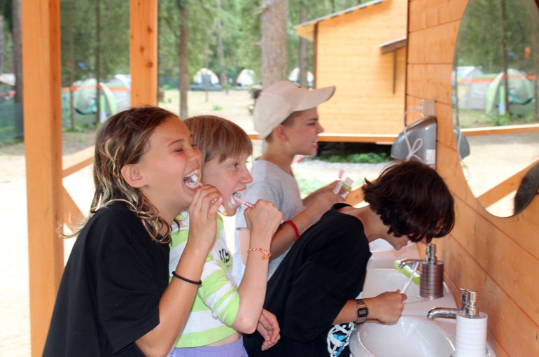 Енотики Кемп – языковой лагерь, Владимирская обл., Александровский р-н. Путевки в детский лагерь на 2026 год, фото размещения 14