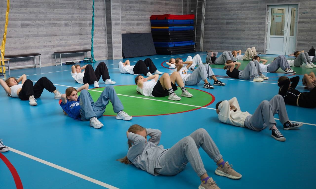 Танцевальный лагерь DES Summer Camp – творческий лагерь, Ленинградская обл., Выборгский р-н. Путевки в детский лагерь на 2026 год, фото программы 1