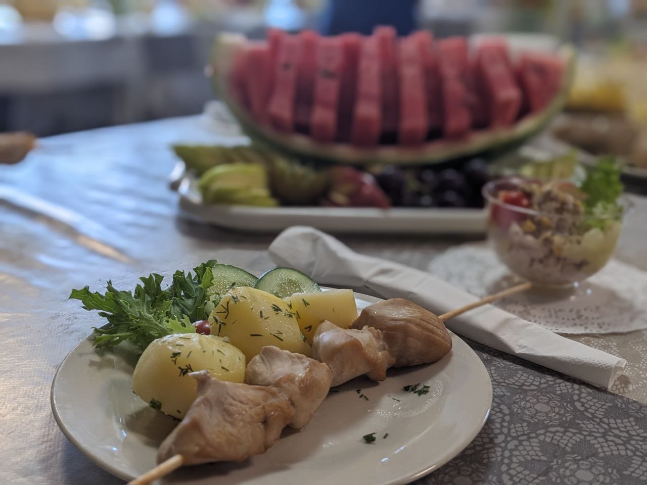 Step&Level Camp – языковой лагерь, Россия, Краснодарский край. Путевки в детский лагерь на 2026 год, фото питания 1