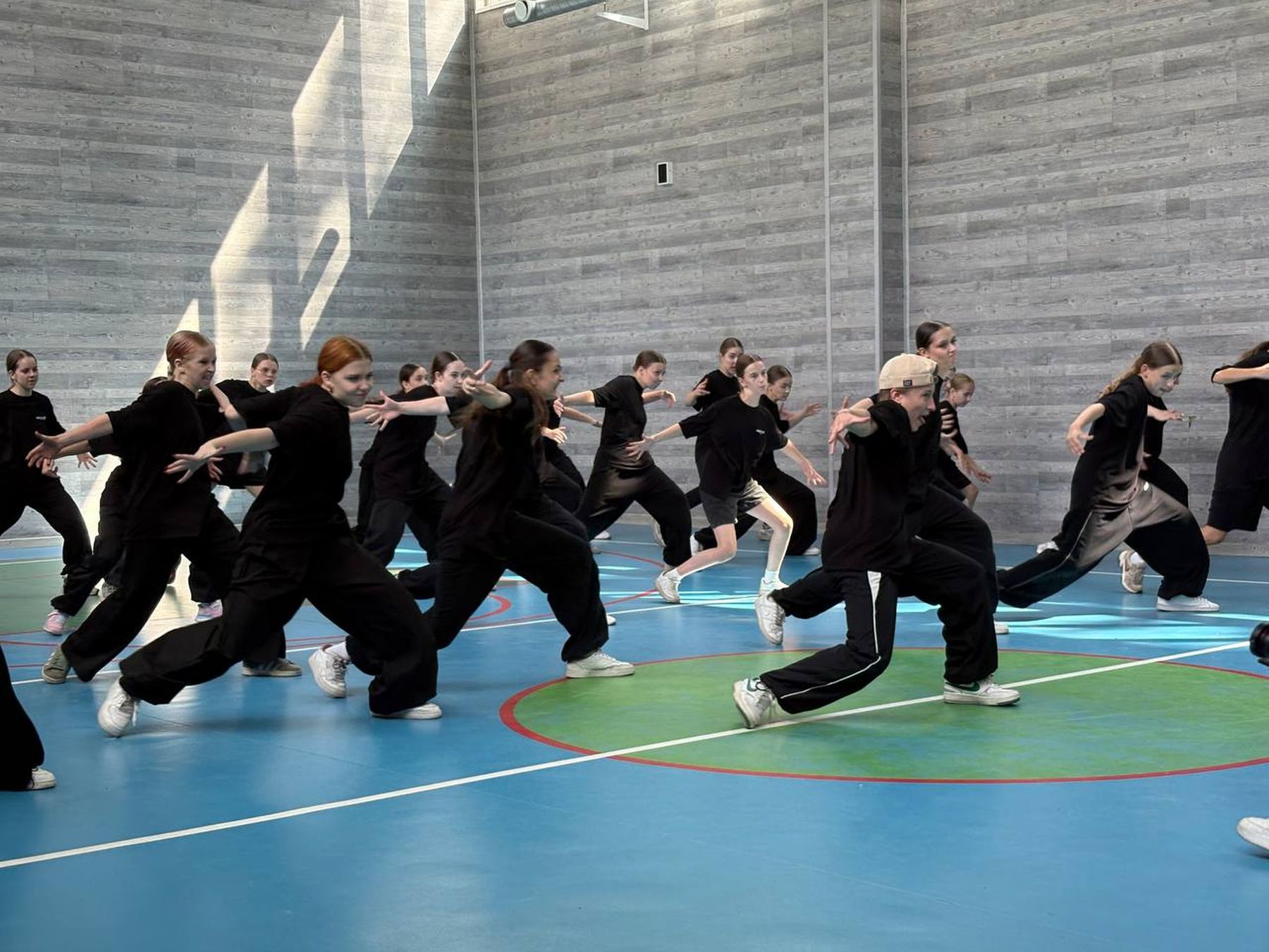 Творческий лагерь STAGE&BEAT: театр и танцы – творческий лагерь, Карелия, пос. Заозёрское. Путевки в детский лагерь на 2026 год, фото 13