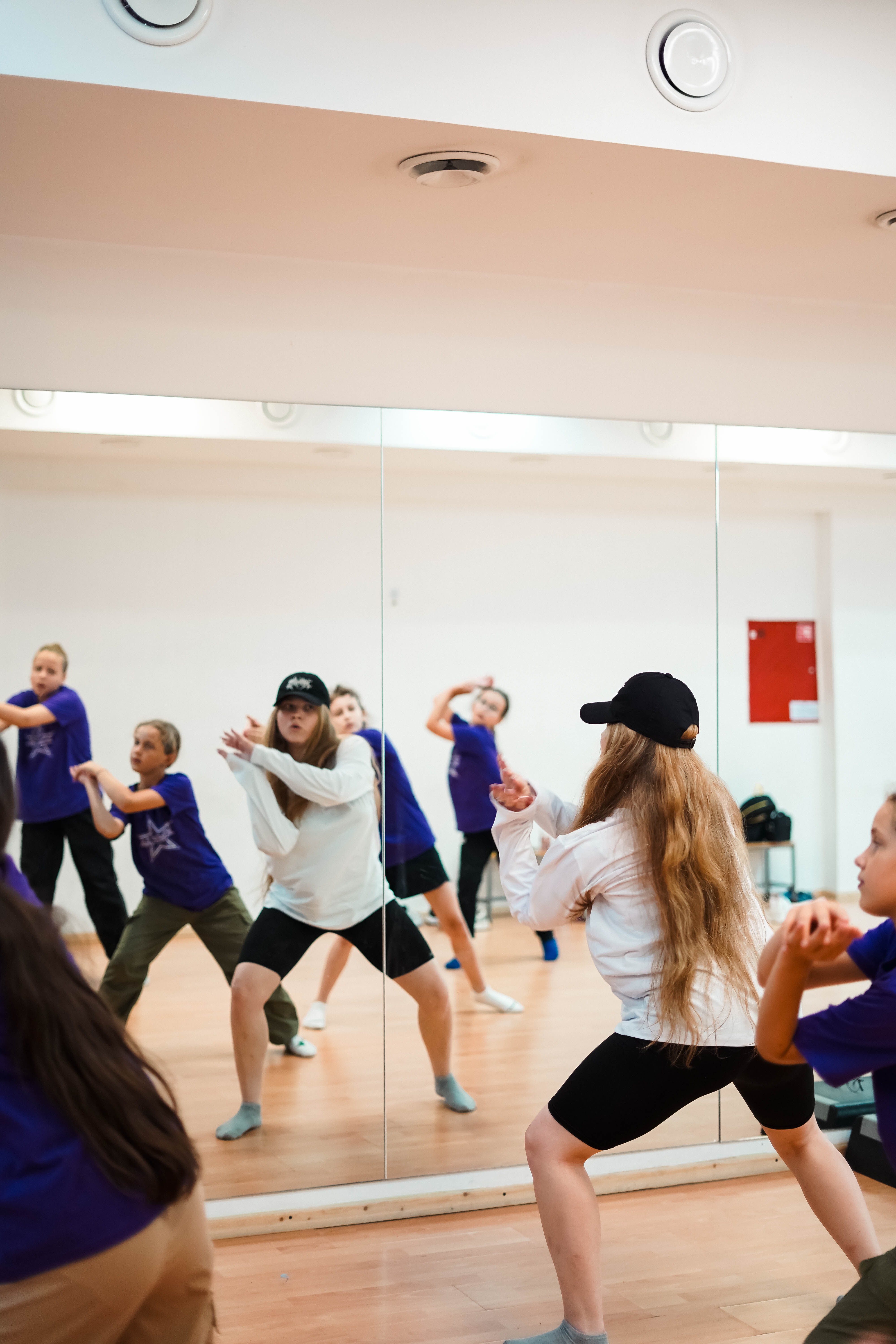 Танцевальный выезд Звезда – творческий лагерь, Московская обл., Истринский р-он. Путевки в детский лагерь на 2026 год, фото обучения 1