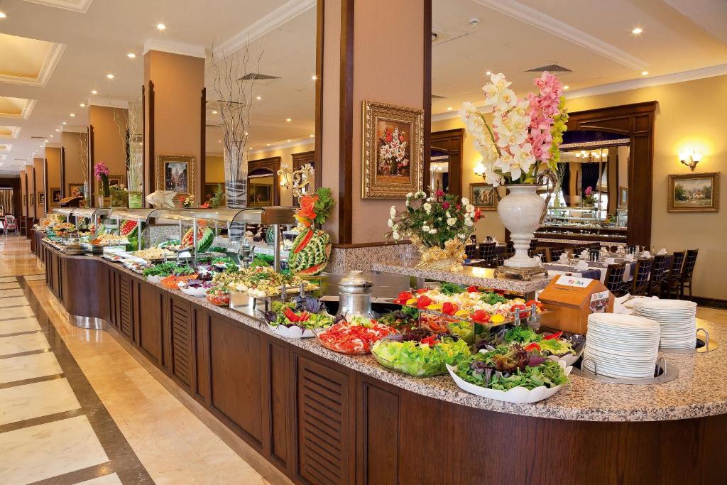 Enjoy Camp English. Yali Izmir – языковой лагерь, Турция, Измир. Путевки в детский лагерь на 2026 год, фото питания 1