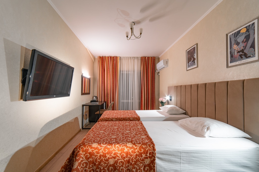 Планета Спорта. Футбольный лагерь в Новороссийске – семейный лагерь, Краснодарский край, Новороссийск. Путевки в детский лагерь на 2026 год, фото размещения 1