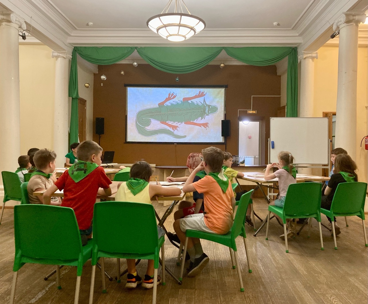 Изобретариум – городской лагерь, Санкт-Петербург, м.Петроградская. Путевки в детский лагерь на 2026-2027 год, фото программы 1