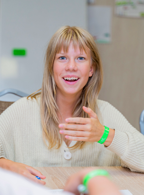 SportZania. Ершово – языковой лагерь, Московская обл., Ершово. Путевки в детский лагерь на 2026 год, фото программы 4