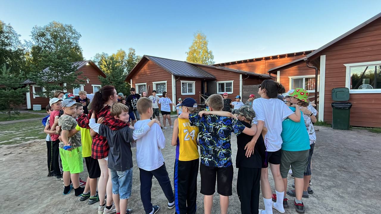 AzimovCamp в ДОЛ Горизонт – IT и математический лагерь, Ленинградская обл., Всеволожский р-н. Путевки в детский лагерь на 2026 год, фото программы 5