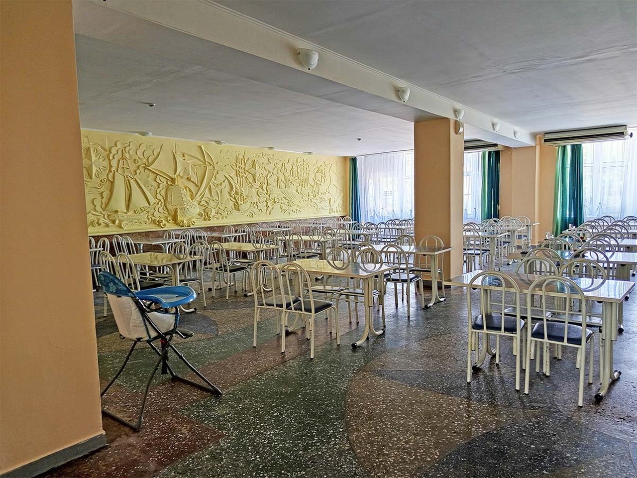 Химик – лагерь на море, Краснодарский край, Туапсинский р-н. Путевки в детский лагерь на 2026 год, фото питания 2