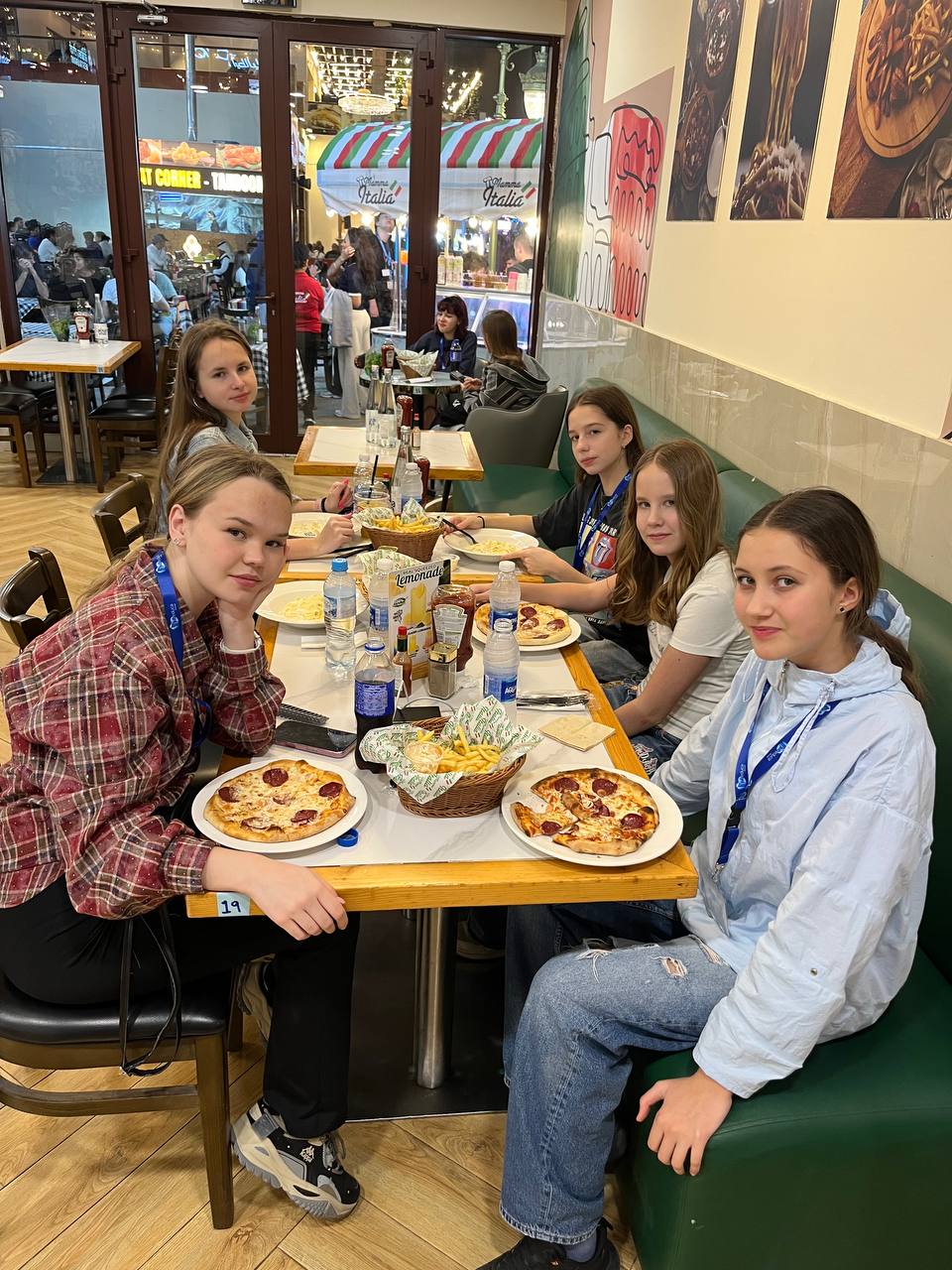 Языковой тур BC Dubai Camp – языковой лагерь, ОАЭ, Дубай. Путевки в детский лагерь на 2026 год, фото питания 3