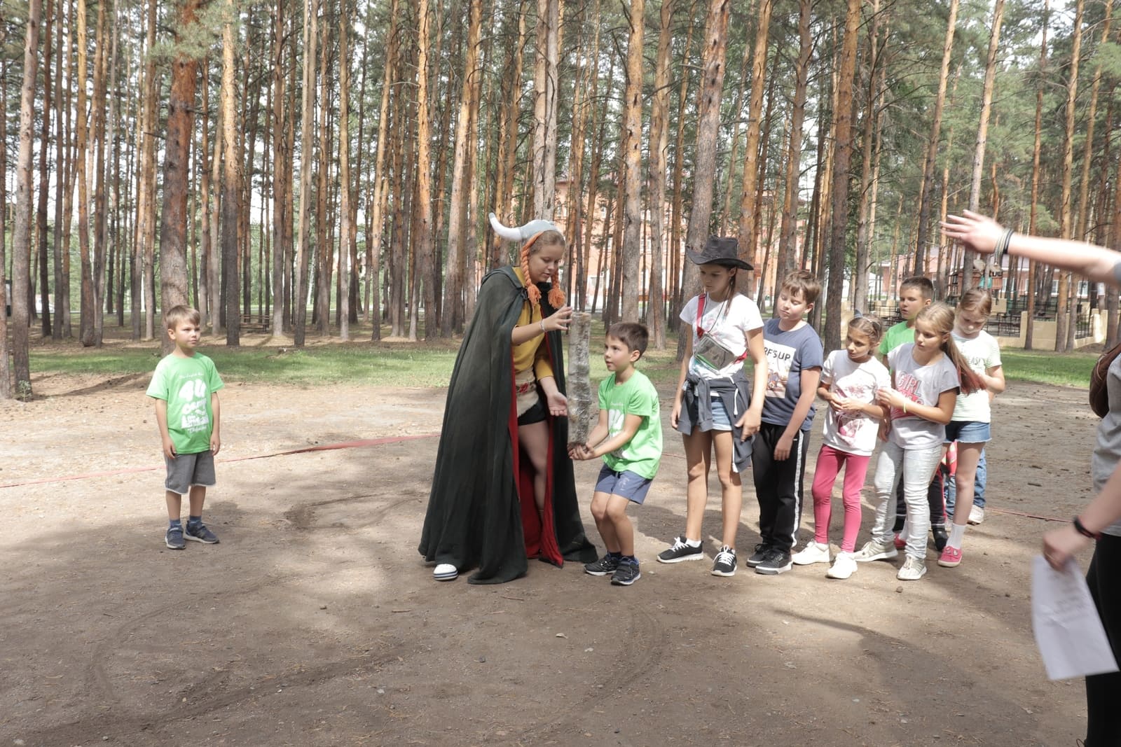 4U Camp – языковой лагерь, Челябинская обл., ОК «Лесная застава». Путевки в детский лагерь на 2026-2027 год, фото программы 6