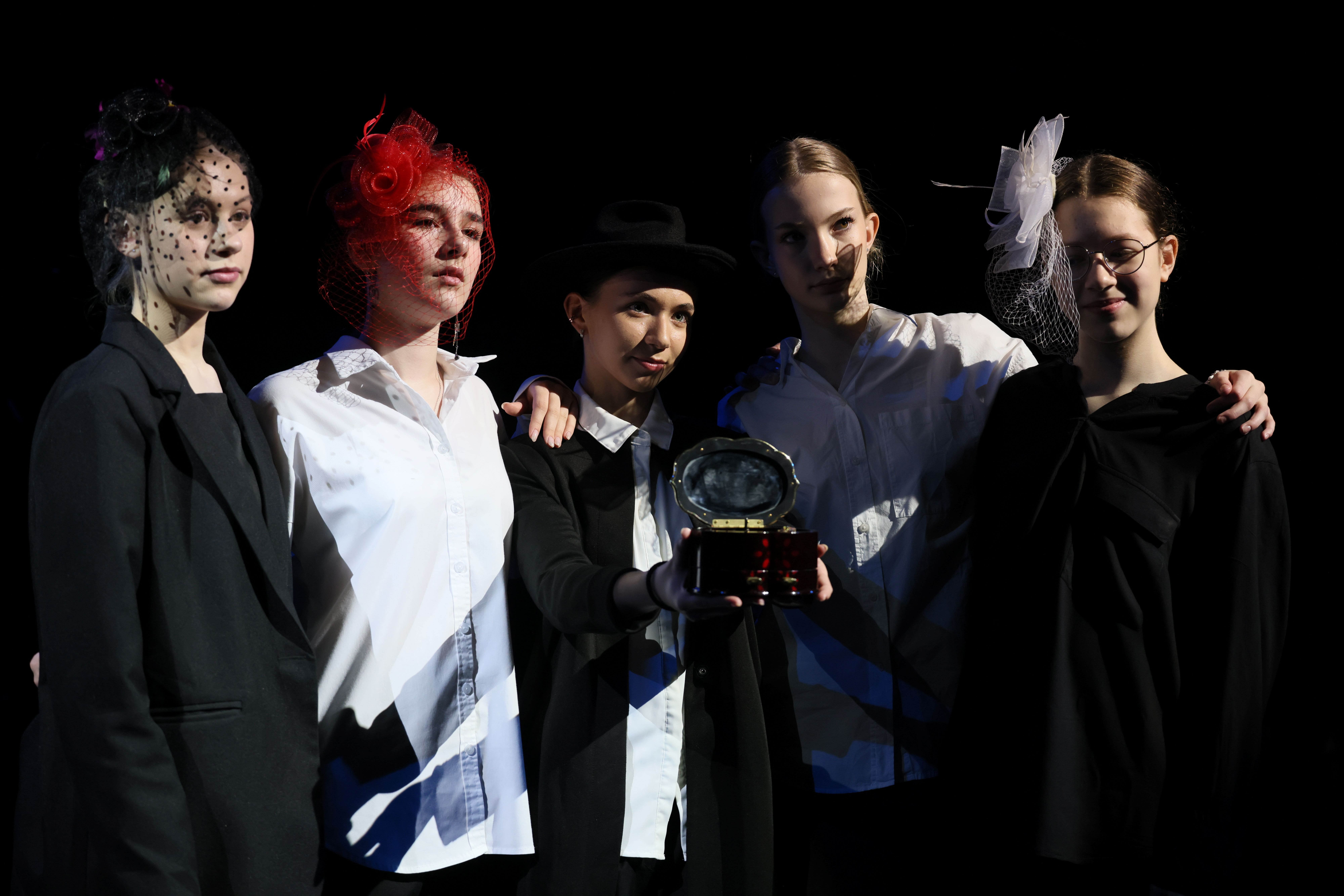 Школа актёрского мастерства Отражение  – детская программа, Москва, 3 локации. Путевки на детские программы на 2026 год, фото программы 3