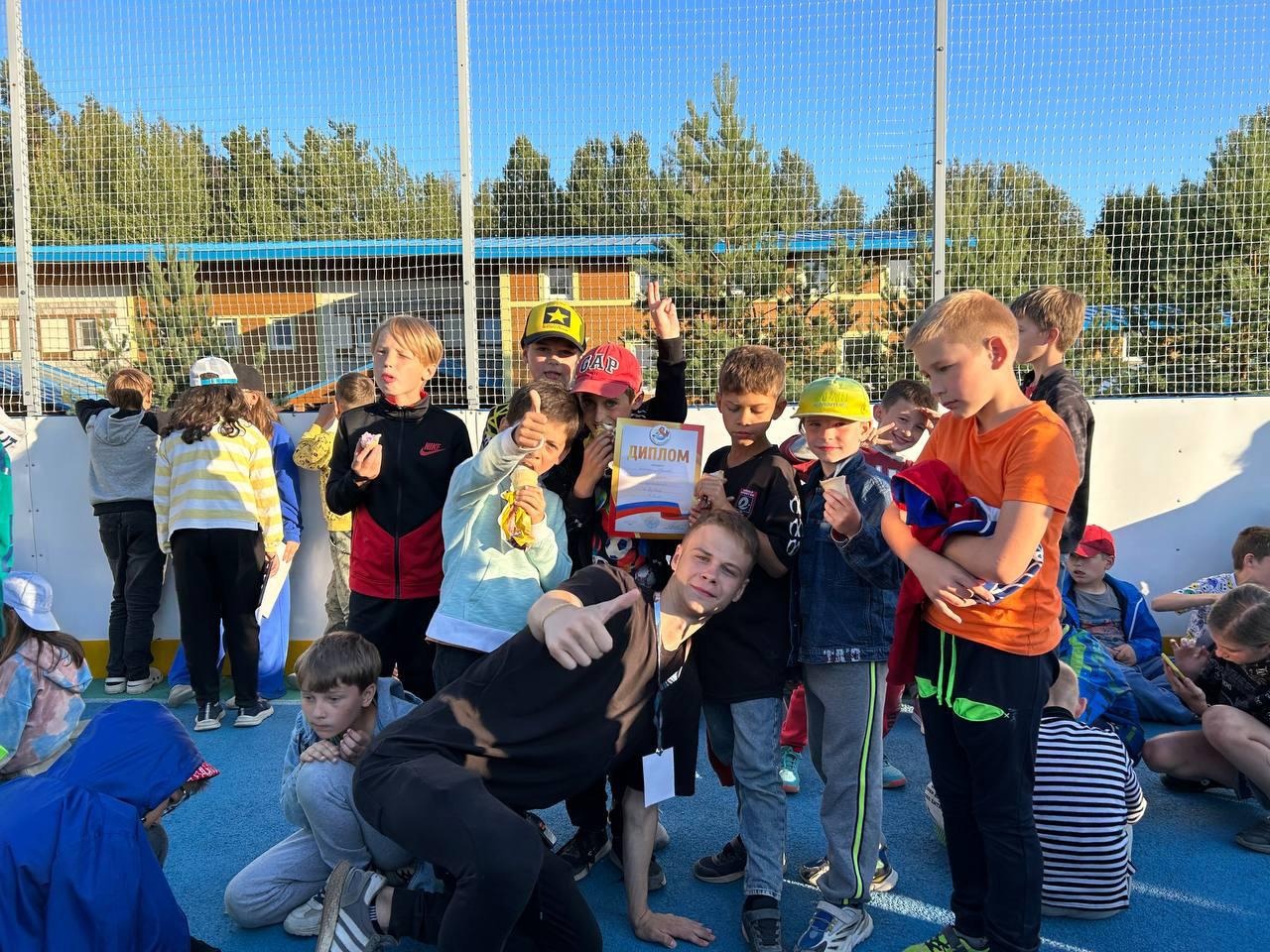 AzimovCamp. ДОЛ Адмиралтеец – IT и математический лагерь, Ленинградская обл., Гатчинский р-н. Путевки в детский лагерь на 2026 год, фото программы 6