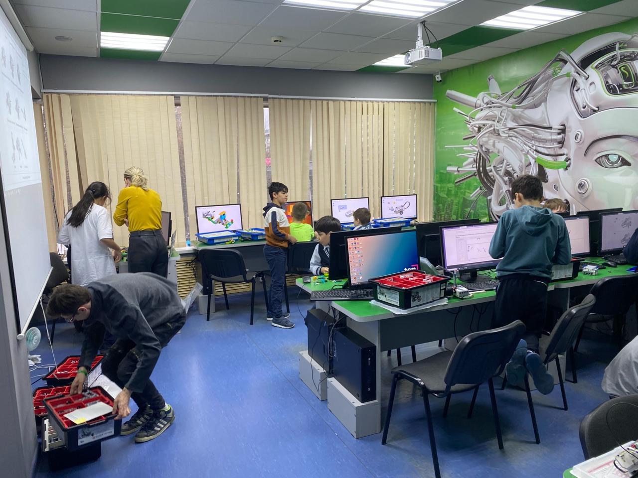 «Компьютерная Академия TOР Мытищи Летние IT-каникулы», Московская область, Мытищи – 3.