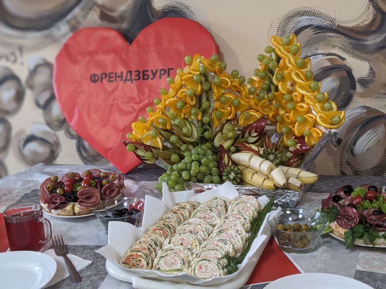 Френдзбург – языковой лагерь, Московская область, Щелковский район. Путевки в детский лагерь на 2026 год, фото питания 1