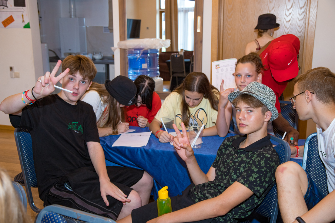 Oxford Camp Азимут 4* English Premium – языковой лагерь, Ярославская обл., Переславский р-н. Путевки в детский лагерь на 2026 год, фото программы 4