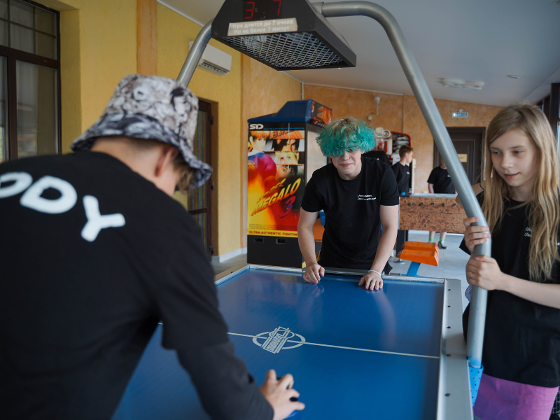 CODDY CAMP - программирование и дизайн – IT и математический лагерь, Калужская обл.. Путевки в детский лагерь на 2026 год, фото программы 13