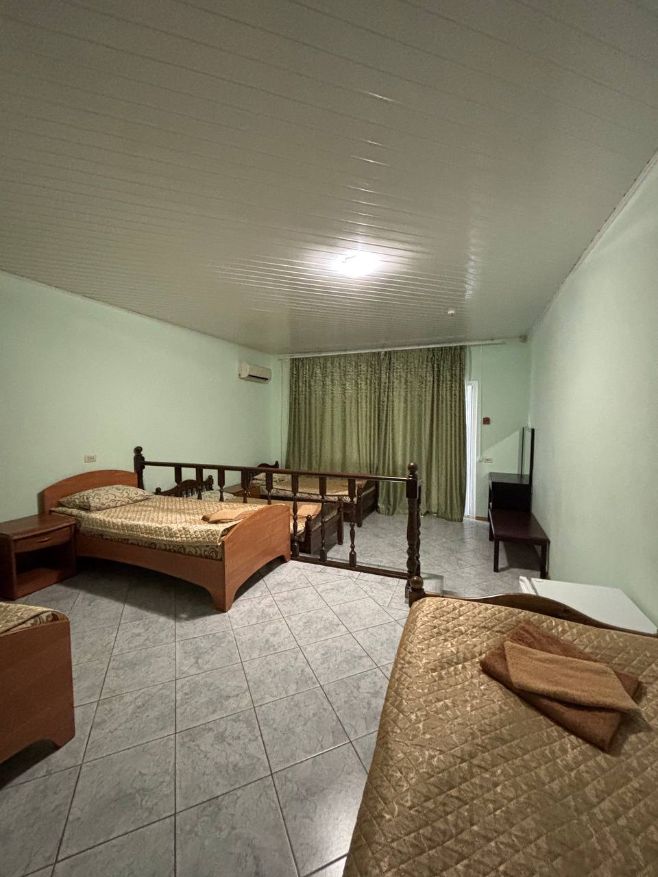 Komandor Camp. Зимний мото лагерь – спортивный лагерь, Калужская обл., Таруса. Путевки в детский лагерь на 2026 год, фото размещения 2