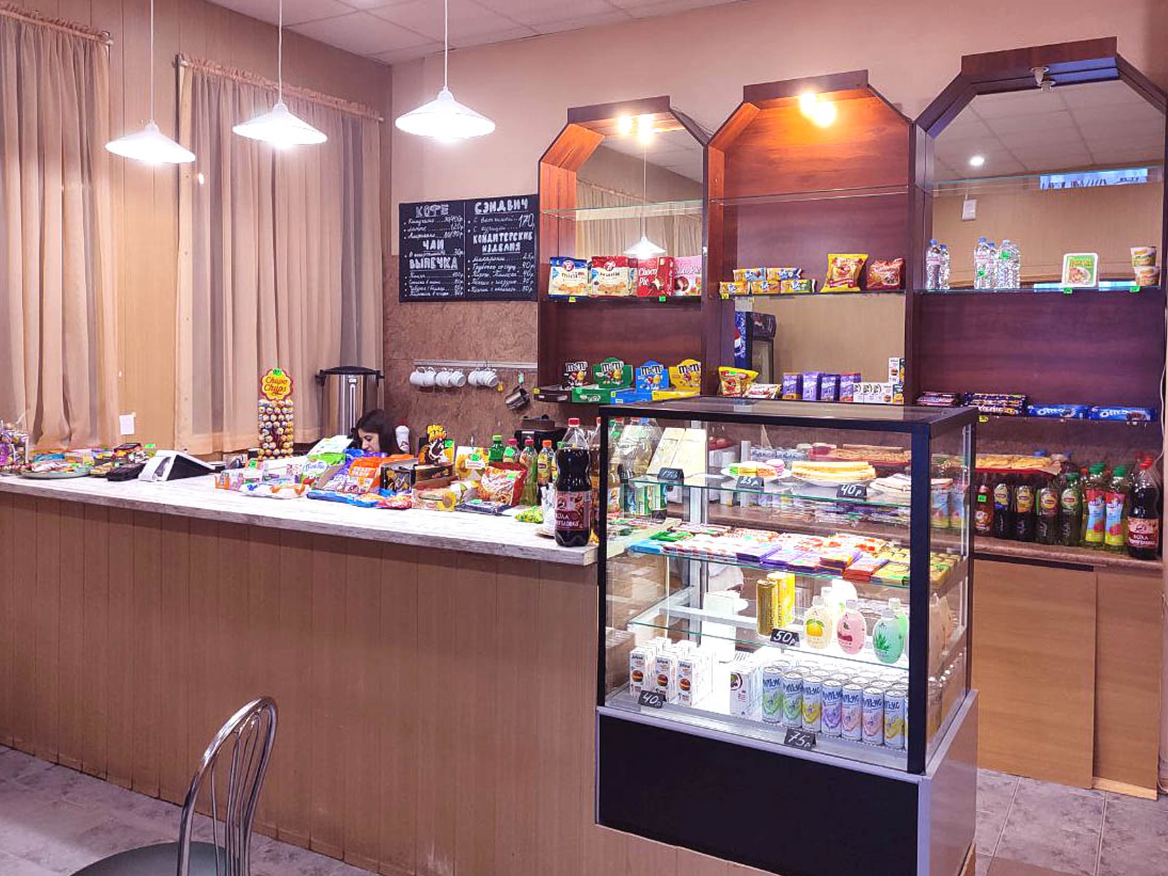 Образовательный лагерь УНПК МФТИ – IT и математический лагерь, Московская обл., Солнечногорск. Путевки в детский лагерь на 2026 год, фото питания 3