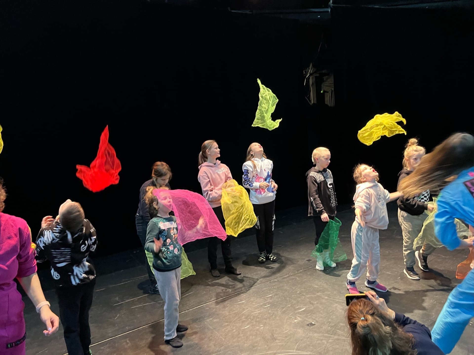 ArtCamp в Мечте – лагерь на море, Краснодарский край, Туапсинский район. Путевки в детский лагерь на 2026-2027 год, фото программы 7