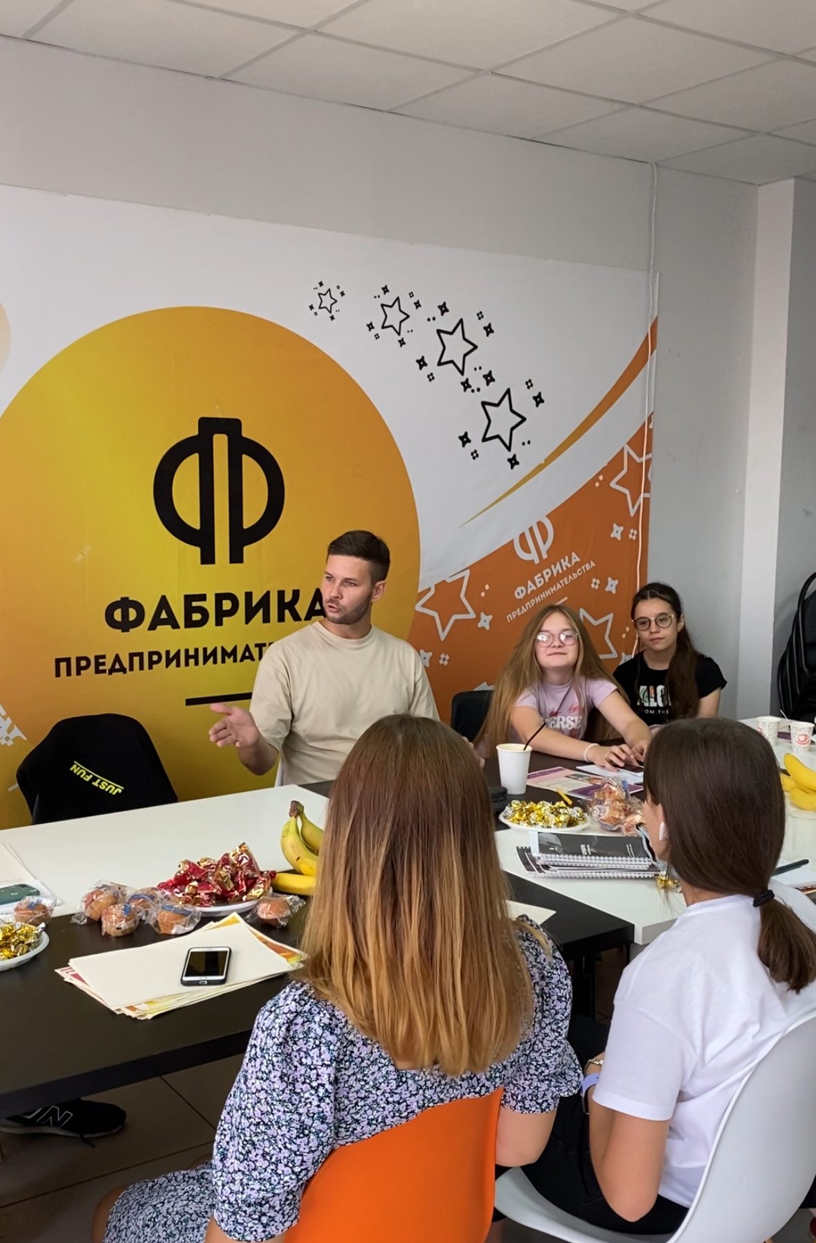 Диджитал Кэмп – образовательный лагерь, Краснодарский край, Сочи . Путевки в детский лагерь на 2026-2027 год, фото обучения 4