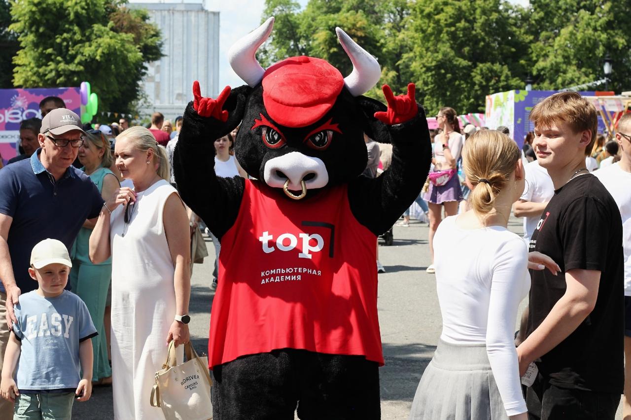 Компьютерная Академия ТОП. Ульяновск – городской лагерь, Ульяновск, 2 филиала. Путевки в детский лагерь на 2026 год, фото 12